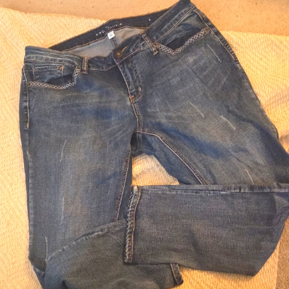 Boutique 16W Medium Wash Slim Boyfriend